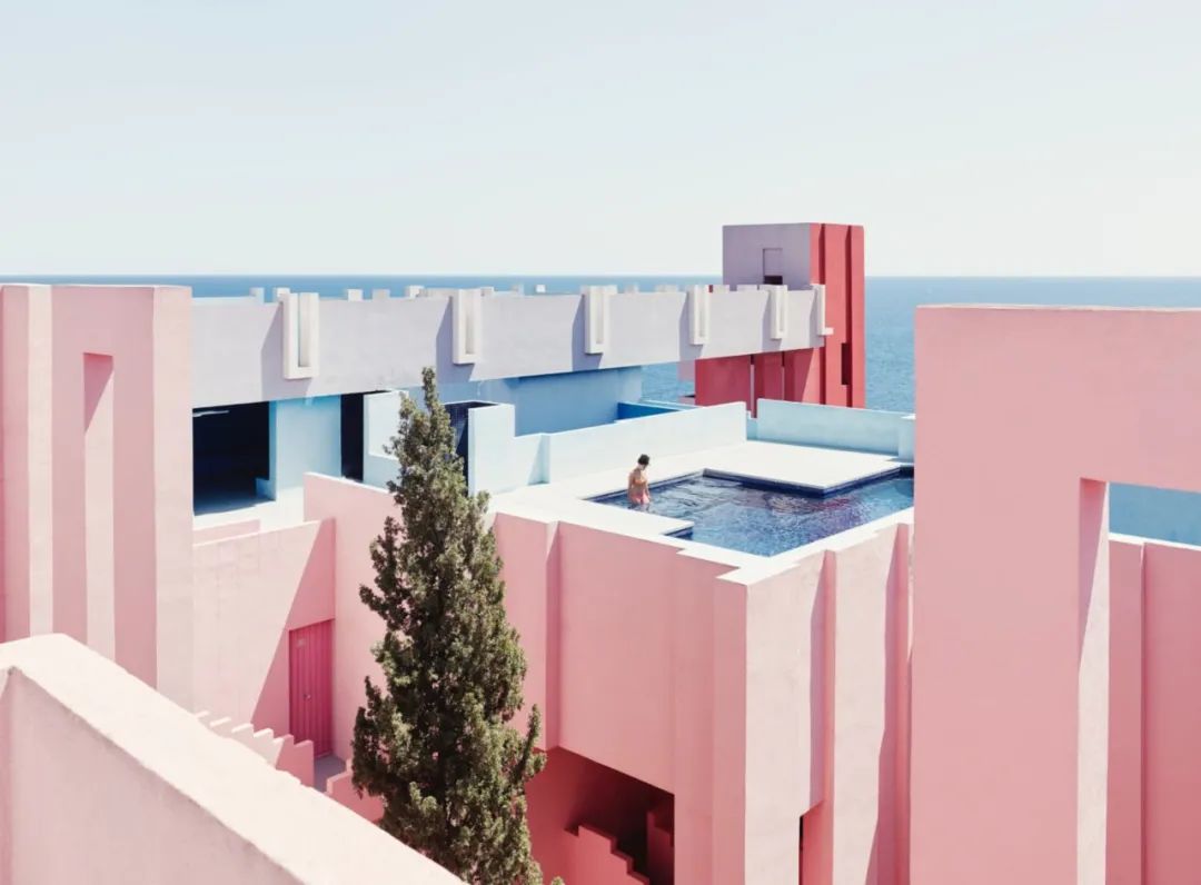 鱿鱼游戏爆火的原因,鱿鱼游戏的场景怎么做