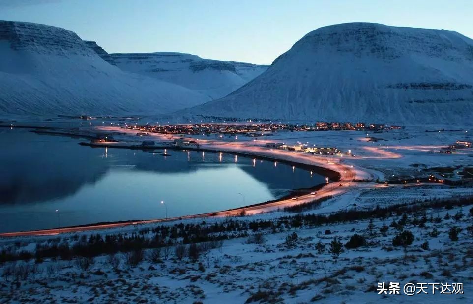 冰岛｜北大西洋中的一个岛国，人口约为34万，首都是雷克雅未克