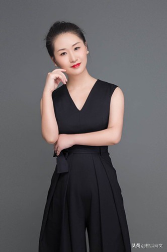 橙瓜|香网作家拈花拂柳：从0到1我活成笔下走向人生巅峰的新女性