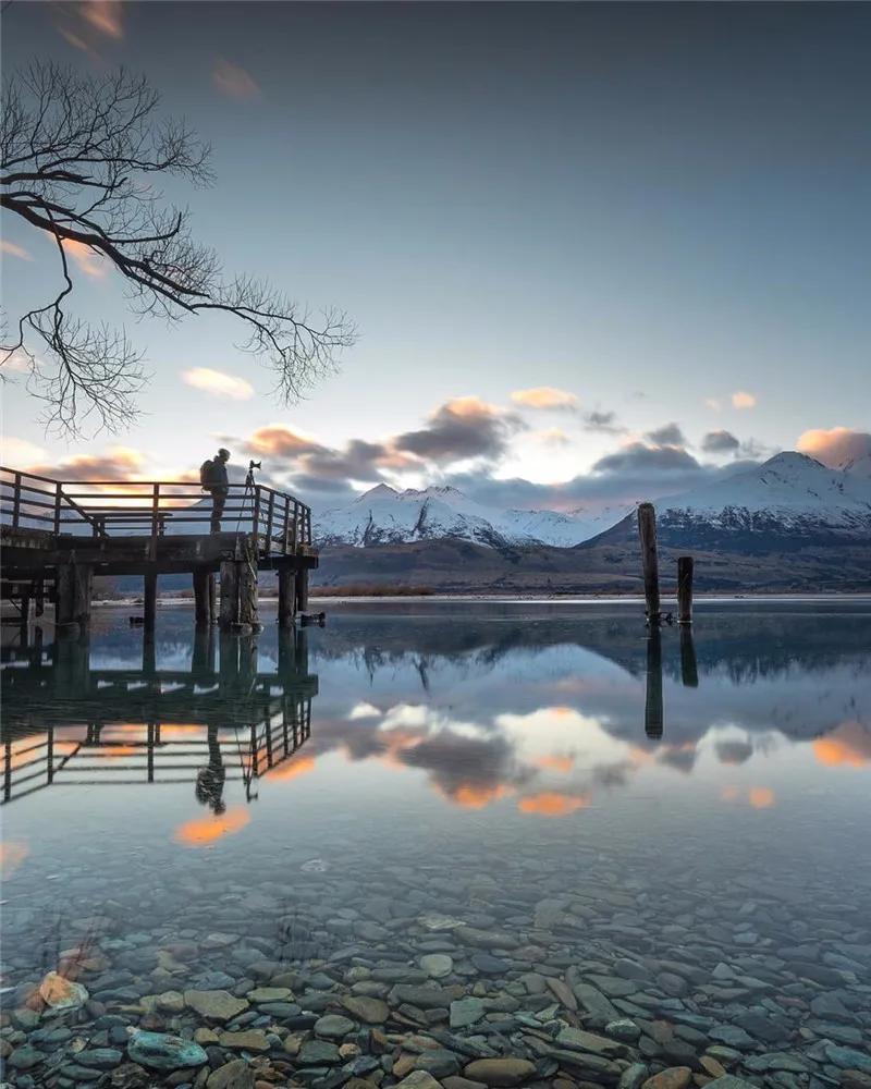 栈桥海边诗人,水边唯美的诗句
