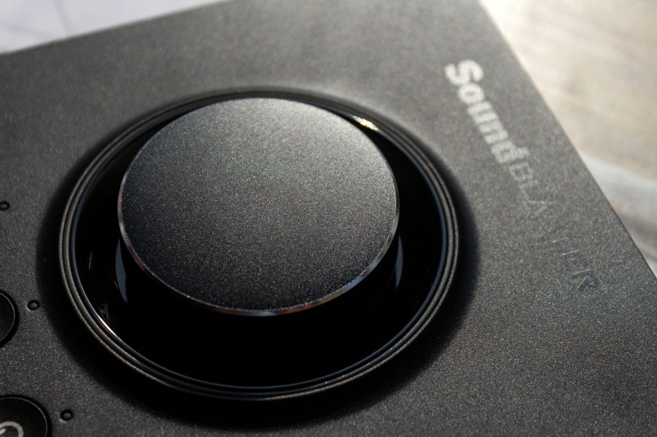 鍒涙柊sb1500soundblasterz澹板崱璇勬祴,鍒涙柊soundblaster5.1澶栫疆澹板崱