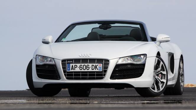 视频测试-奥迪R8V10Spyder：自由V10