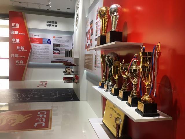 除了青训,国足球员的基本功不行,无法完成战术意图