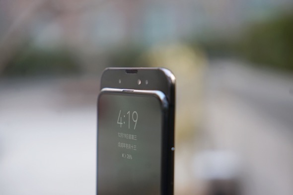 magic2值不值得换屏幕总成,荣耀magic2内屏坏了值不值得修