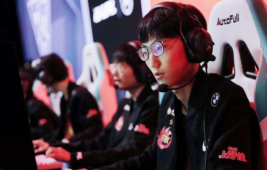 edgfpx牛宝失误,fpx对edg牛宝凯南