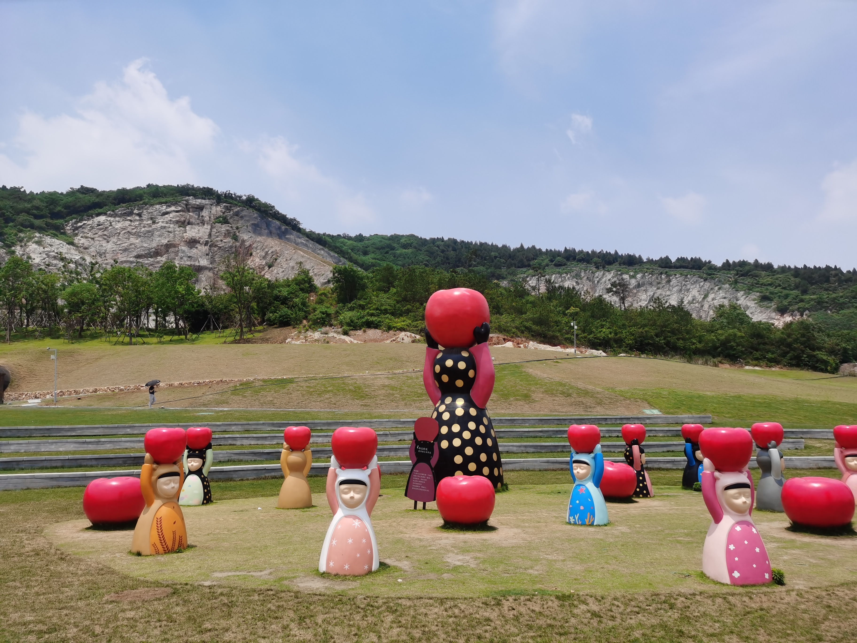 化腐朽为神奇的创作,化腐朽为神奇玉雕作品