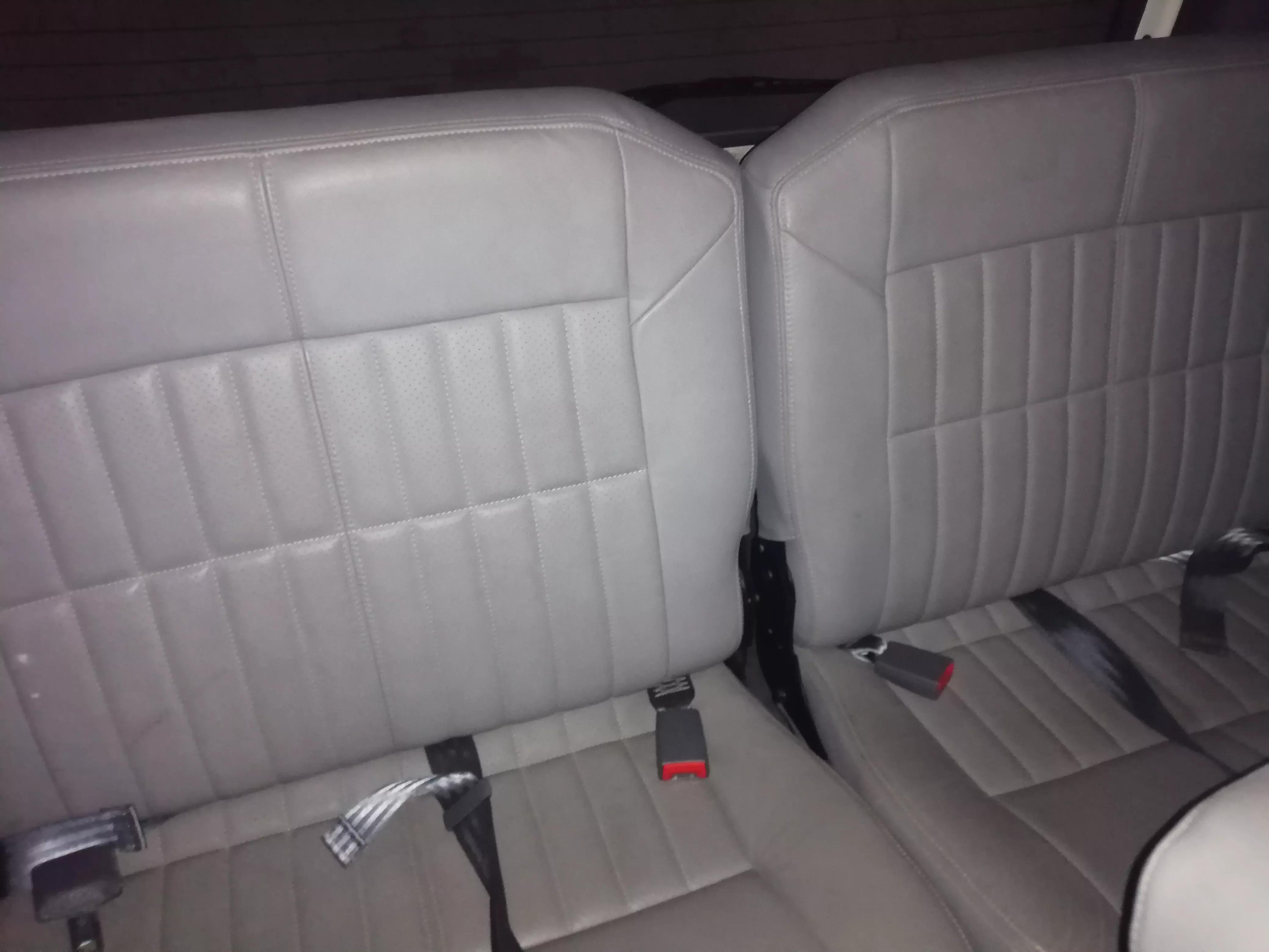 13岁开奔驰小车,车龄超20年的奔驰面包车