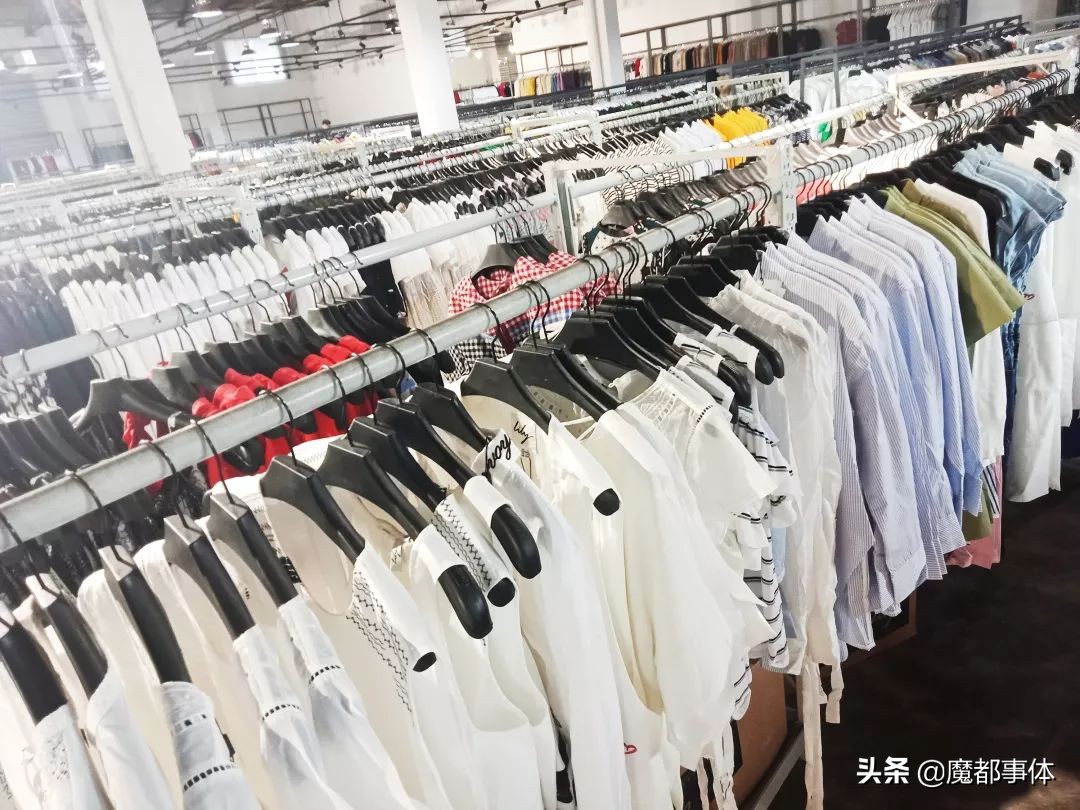 lily秋冬装打折,lily时装特卖