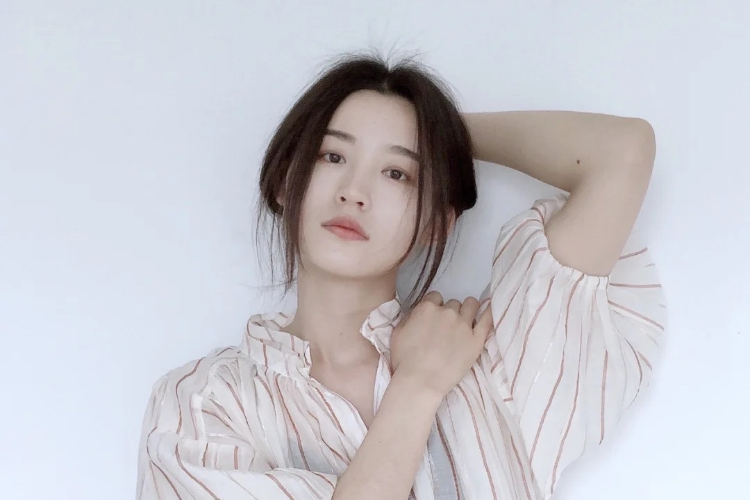 双眼皮贴小眼睛怎么贴的教程,双眼皮如何贴眼睛显大