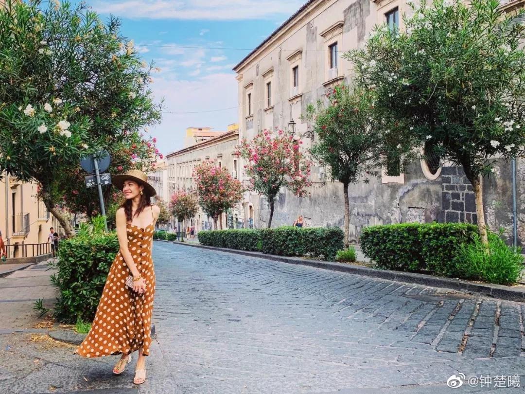 明星都关注的时尚博主,娱乐圈知名时尚博主