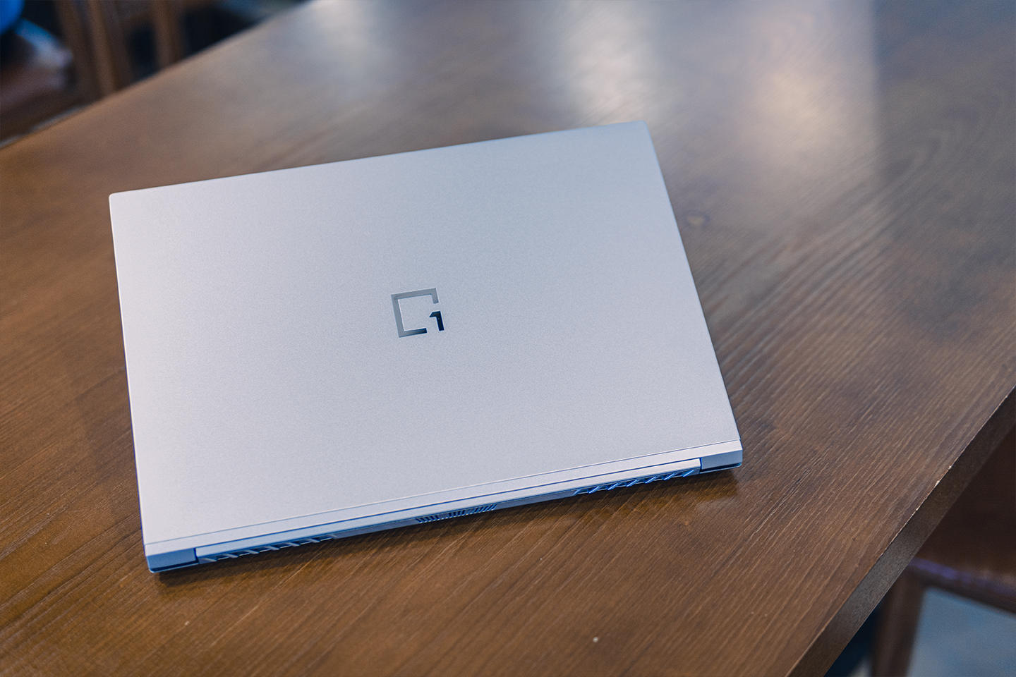 支持雷电4的笔记本最便宜,雷神s1