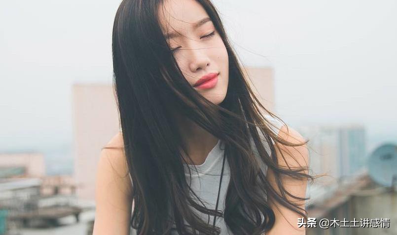 男朋友对闺蜜动了心是什么表现,男朋友对闺蜜动过心