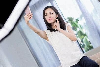 带货女王杨幂穿什么衣服,带货女王杨幂视频