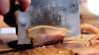 仅凭这一道菜让这家店火了30年,凭借一道菜养活一家店