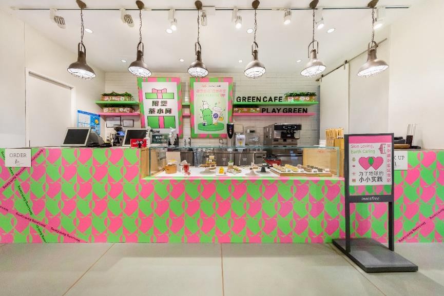 悦诗风吟环球银泰城店,悦诗风吟活动现场