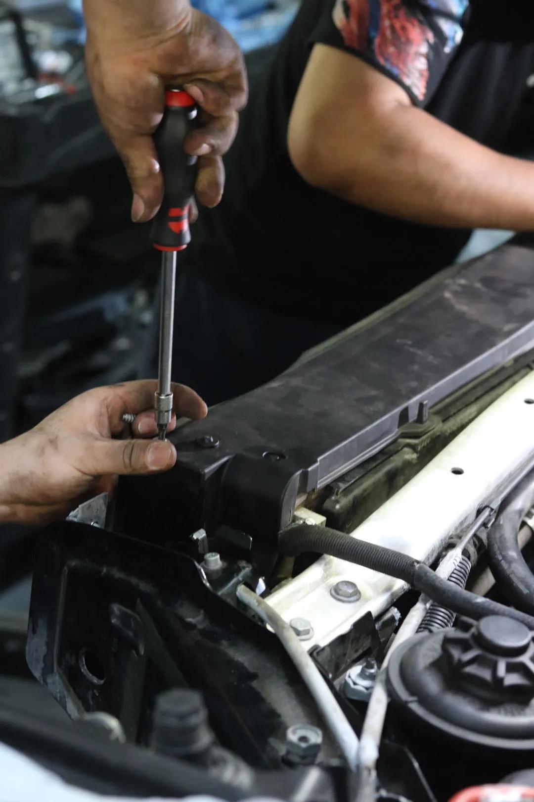 怪兽修车宝马,怪兽修车老车翻新天津