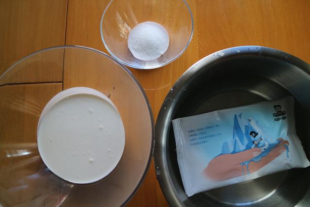 烘焙新手入门教程如何打发奶油,烘焙基础教学之打发淡奶油