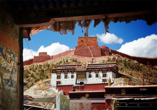 神圣而又让人向往的布达拉宫,神话般的殿堂布达拉宫