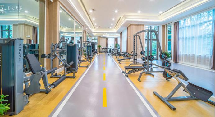 社区里连影城都有,恒大把生活品质都“升值”了