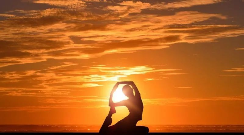 汗门一出，阳气外流！一张“补阳”方，化解腰痛多汗，请欣赏