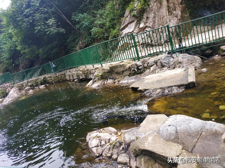 高冠瀑布现在开放吗,高冠瀑布值得去不