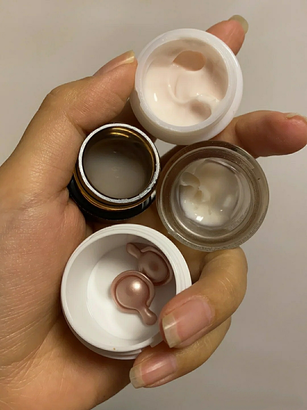 柜姐美妆小样是真的吗,柜姐卖的大牌小样是真的吗