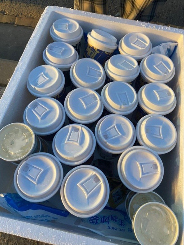 跨越上千公里人肉背回奶茶多地兴起“茶颜悦色”代购服务