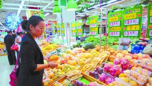 去了超市啥都想买,去超市买东西总是喜欢拿后面的