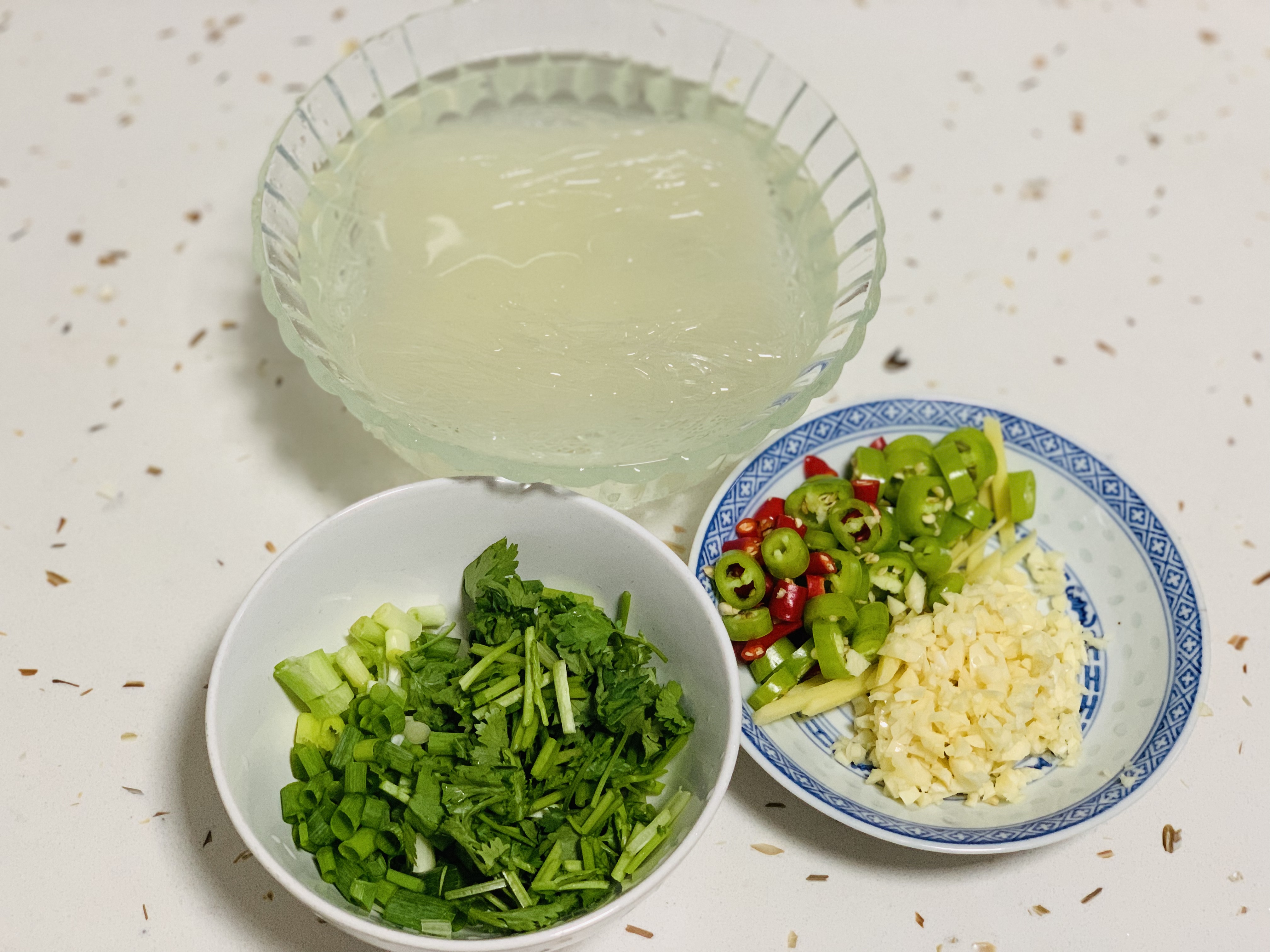 锡纸花甲粉汤怎么做好吃,锡纸花甲粉丝汤底的正宗做法