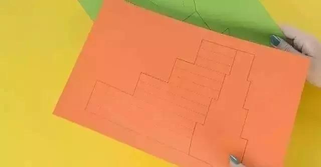 胡萝卜手工作品幼儿园简单教程,手工布艺胡萝卜制作过程图片