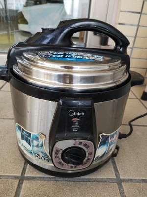 香辣啤酒鸭家常做法加土豆,香辣啤酒鸭的家常做法简单