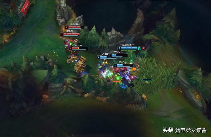 lpl春季赛theshy断兵线杀人,theshy鳄鱼反杀lwx各主播反应