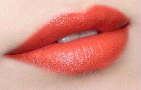 男明星天生“自带妆容”，白敬亭自带眼线，周震南全脸都让人羡慕