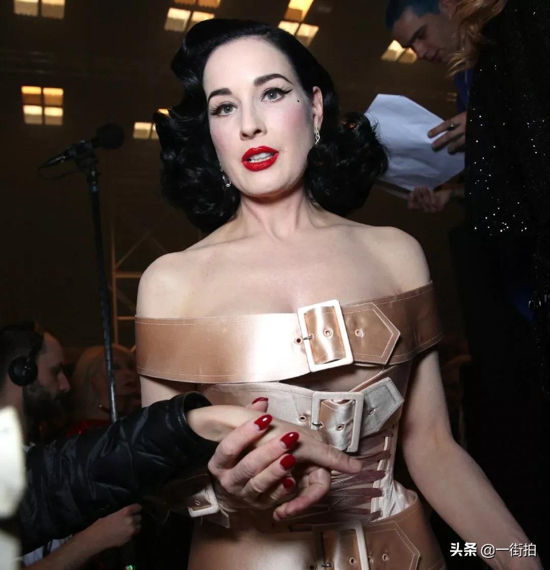 全球最贵舞娘身价高达2亿,史上最贵舞娘