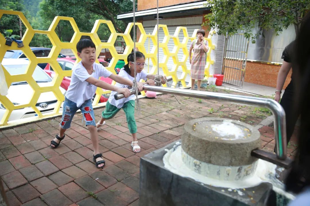 组图:武平县琴韵古筝行六一暨周年庆亲子活动圆满举行