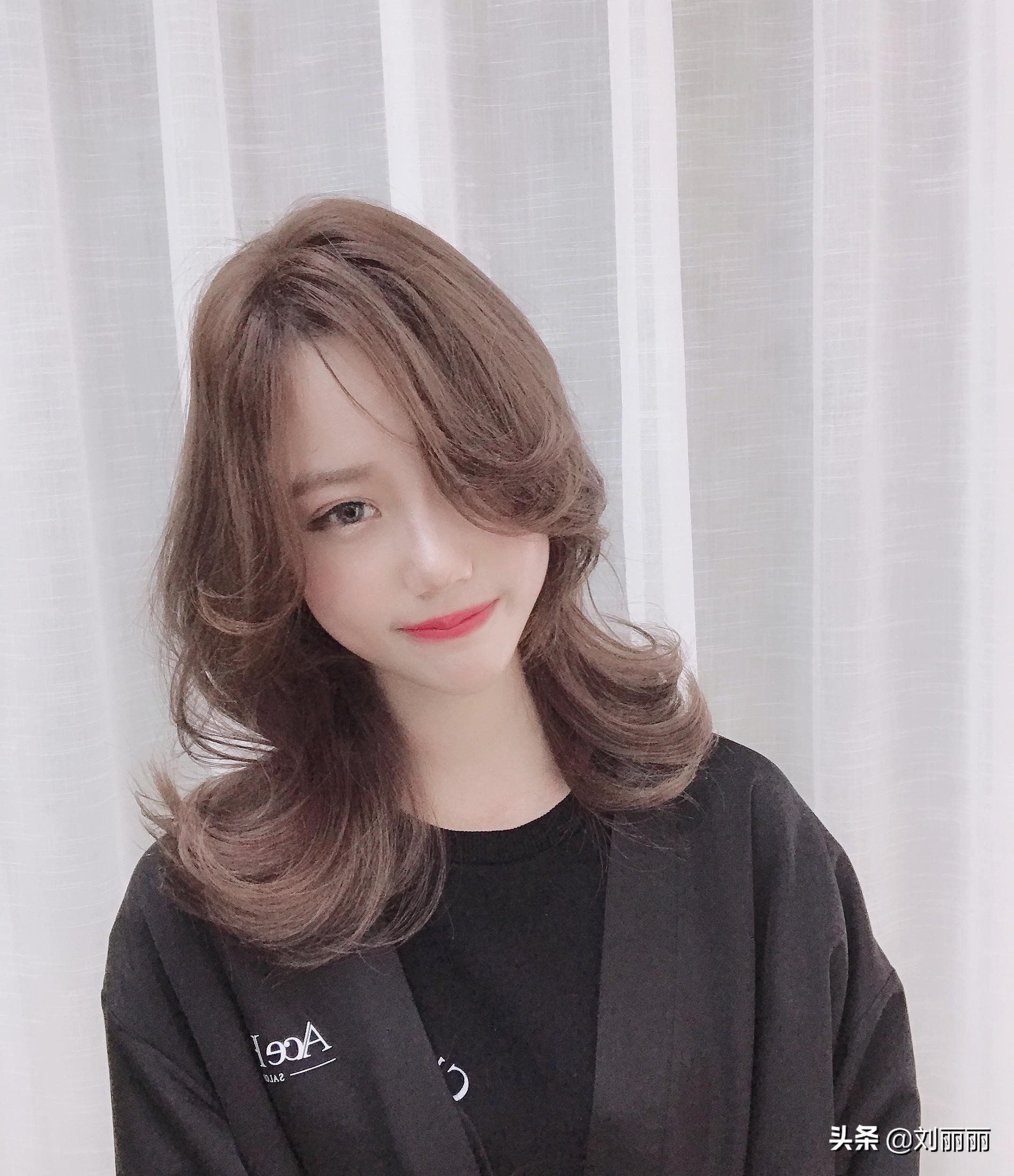 最新流行的锁骨发型,永不过时的发型