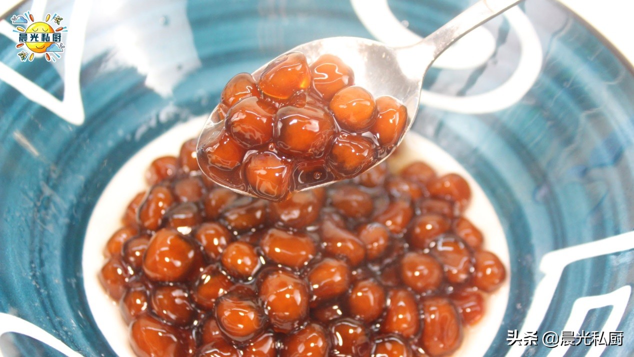 手工自制珍珠粉圆,学会这些小技巧,你可以在家快速调制珍珠奶茶