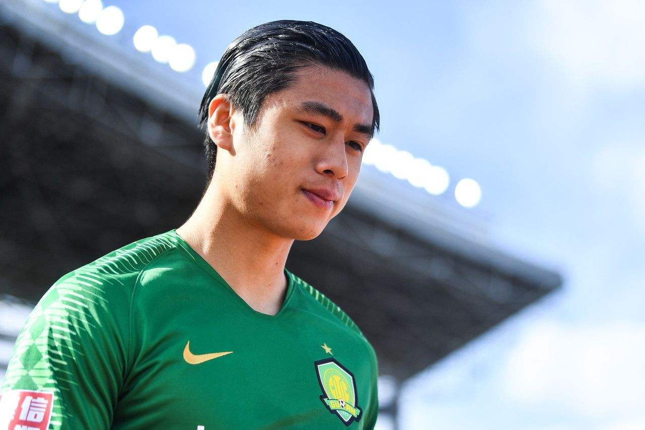 归化李可，签下张玉宁，战胜恒大，八连胜的国安离中超冠军更近了