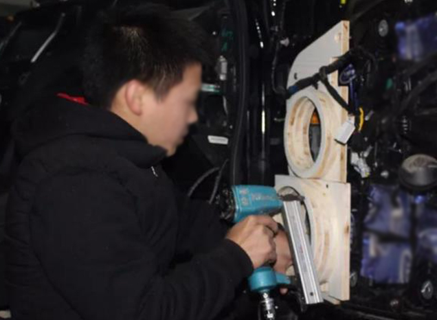 汽车音响cd倒模制作教程,不拆车简易汽车音响倒模教程图解