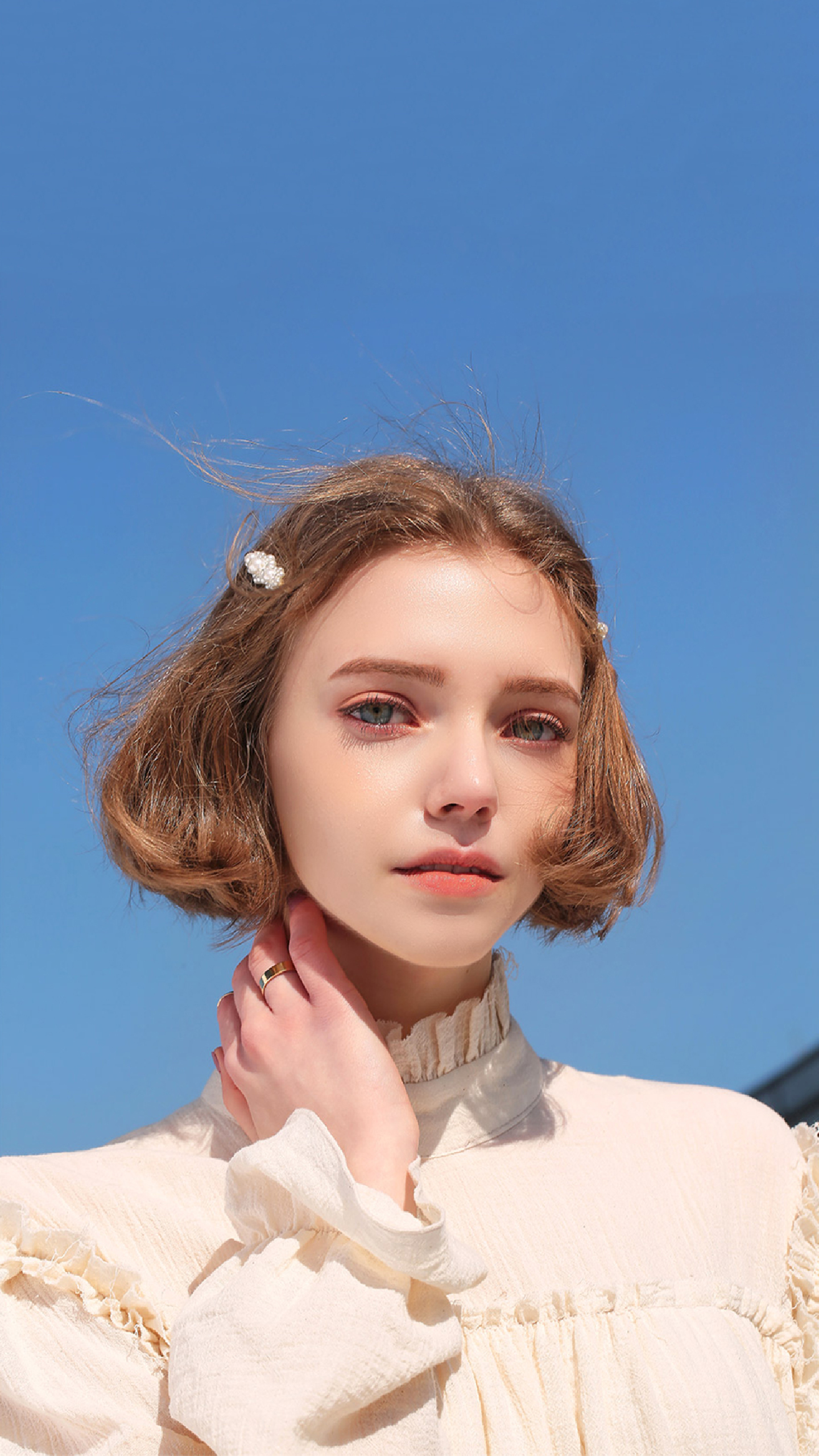 用不起PS,Pr等专业修图视频剪辑等软件,怎么办?