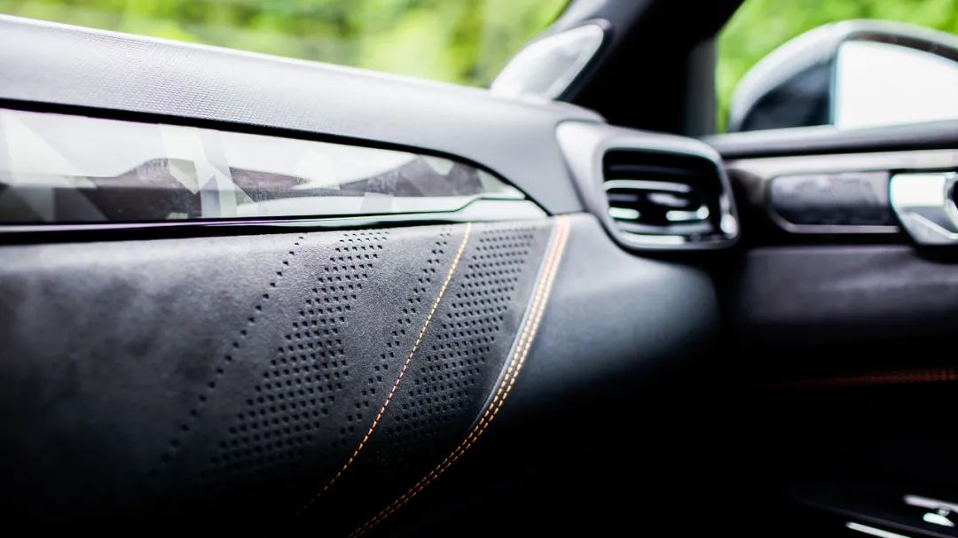 领克02hatchback后备箱空间,领克02hatchback2022