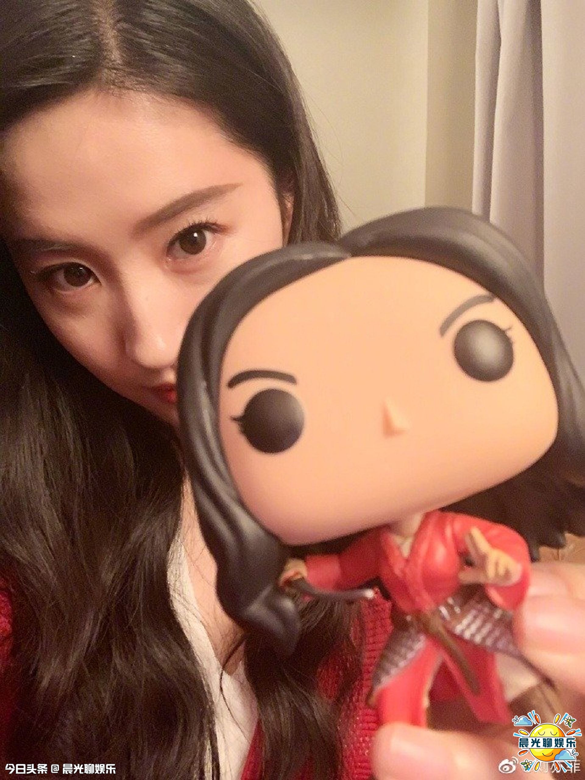 每个迪斯尼公主都要唱歌，刘亦菲挑战李玟98年《花木兰》主题曲