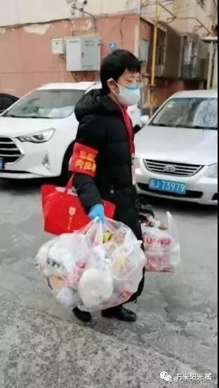 呼吁社会多一些理解,一名社区干部感人肺腑的呼吁