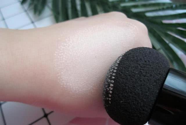 米兰国货粉底液,米兰底妆品牌