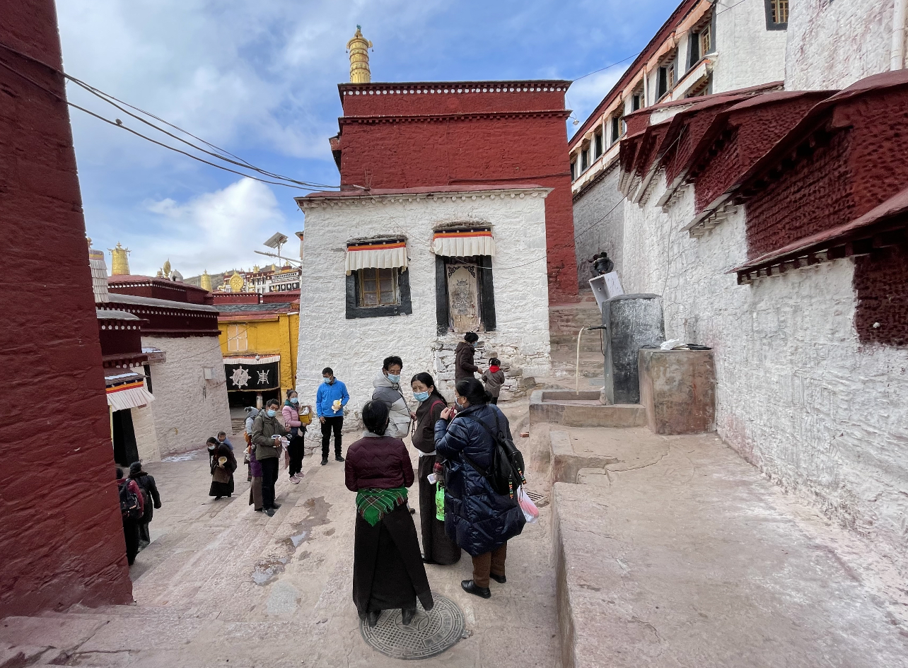 拉萨步行朝拜攻略详细,拉萨旅游必游寺院