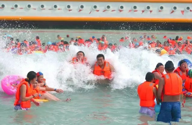 郑州晚上适合去的水上乐园,郑州水上乐园什么时候去最好