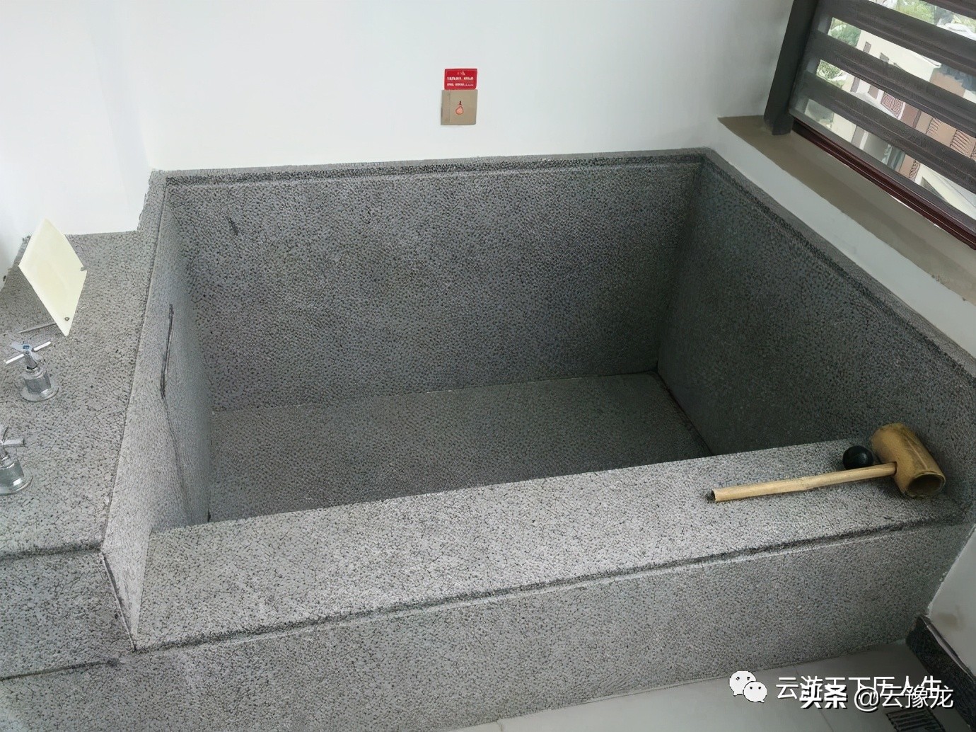 漳州长泰半月山温泉旅游团,漳州半月山温泉度假村