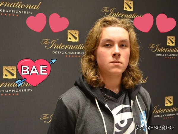 电竞早报：巴黎Major干爹晋级VG遭淘汰；瑞士鲁迅重返赛场