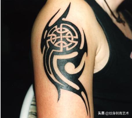 社会青年最喜欢的图腾纹身，低调奢华有内涵