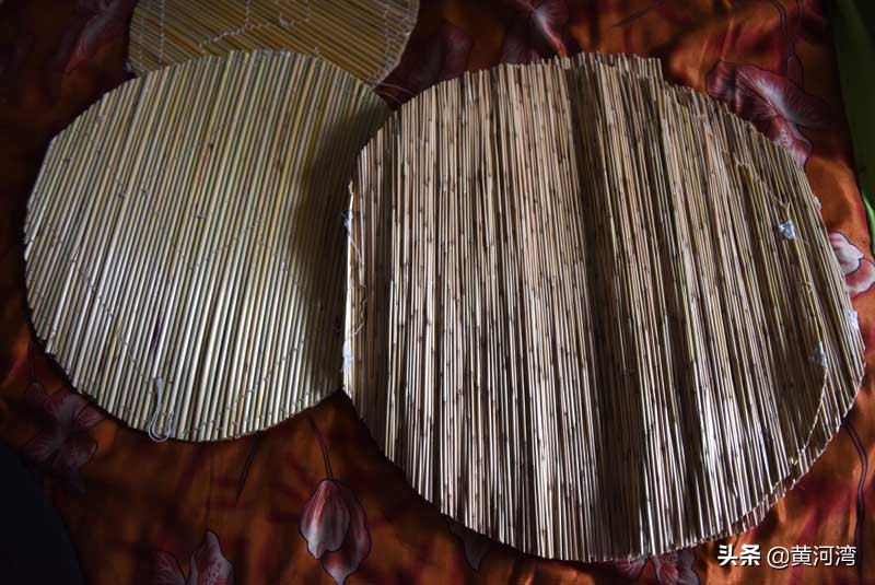 晋南农村妇女用“公鸡豆豆”做箅子，纯天然材料制作，不粘锅